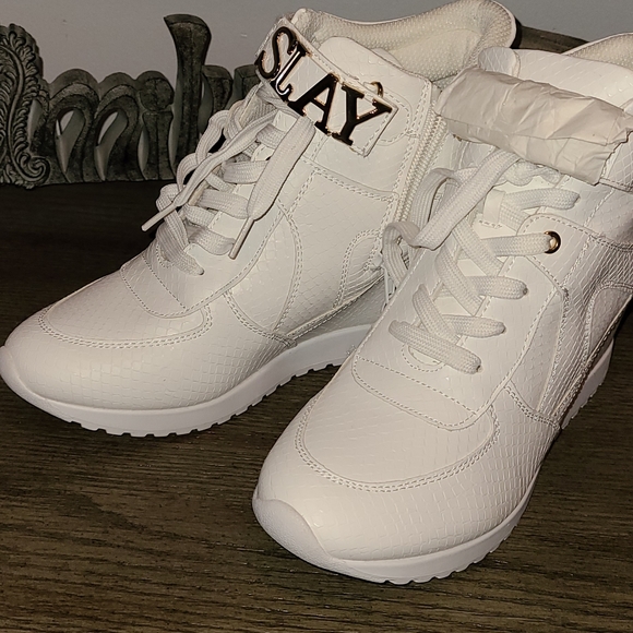 New - Picture 1 of 1